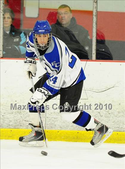 Thumbnail 3 in Hall/Southington @ East Catholic photogallery.