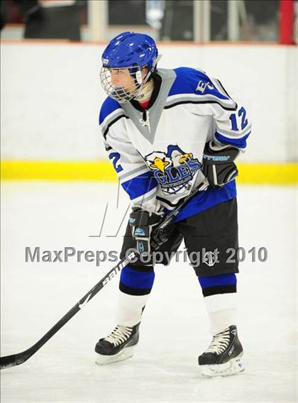Thumbnail 2 in Hall/Southington @ East Catholic photogallery.