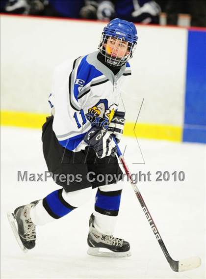 Thumbnail 2 in Hall/Southington @ East Catholic photogallery.