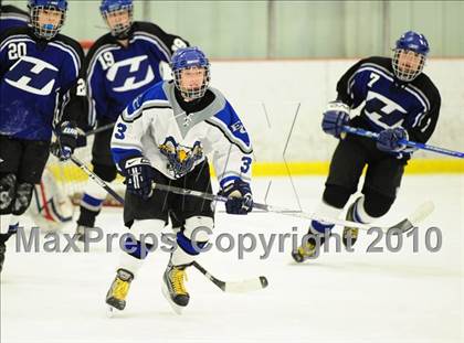Thumbnail 1 in Hall/Southington @ East Catholic photogallery.