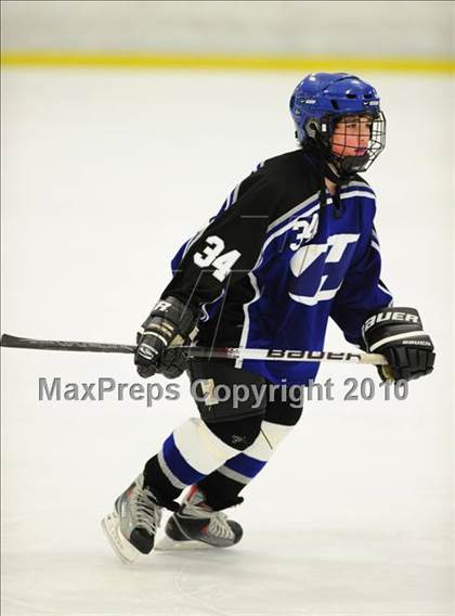 Thumbnail 2 in Hall/Southington @ East Catholic photogallery.