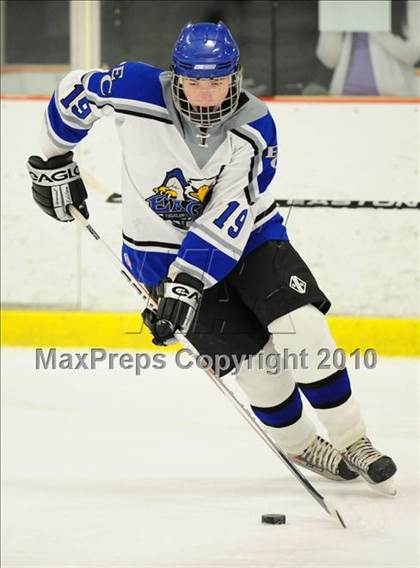 Thumbnail 2 in Hall/Southington @ East Catholic photogallery.