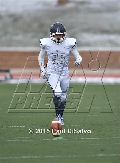 Thumbnail 3 in Valor Christian @ Cherry Creek (CHSAA 5A Semifinal) photogallery.