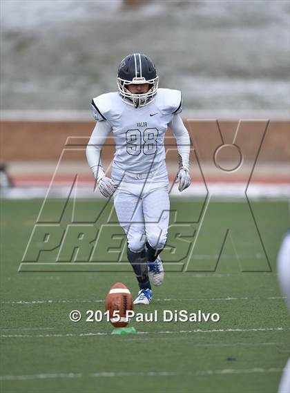 Thumbnail 2 in Valor Christian @ Cherry Creek (CHSAA 5A Semifinal) photogallery.
