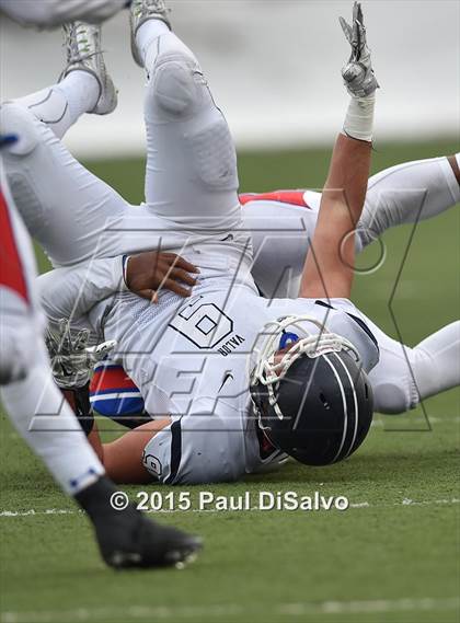 Thumbnail 3 in Valor Christian @ Cherry Creek (CHSAA 5A Semifinal) photogallery.