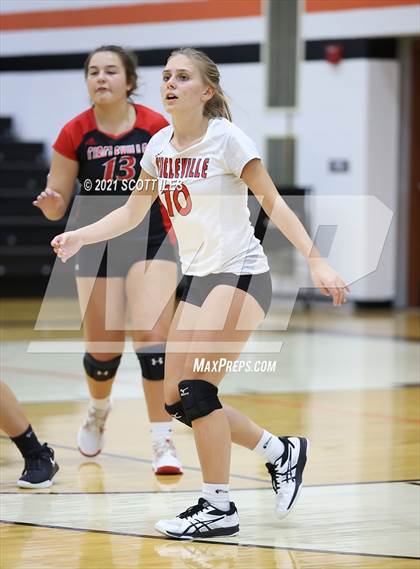 Thumbnail 3 in Circleville @ Amanda-Clearcreek photogallery.