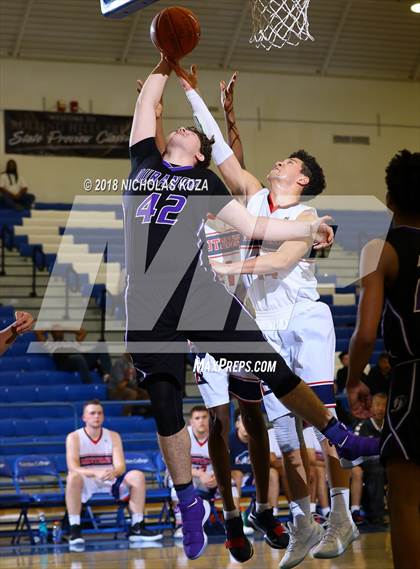 Thumbnail 2 in Durango vs. Maranatha (Rolling Hills Prep State Preview Classic) photogallery.