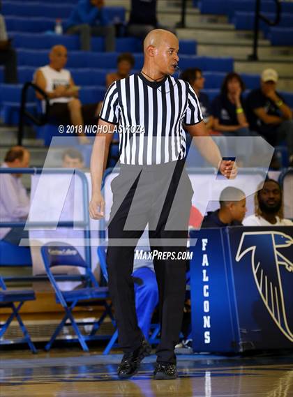 Thumbnail 1 in Durango vs. Maranatha (Rolling Hills Prep State Preview Classic) photogallery.