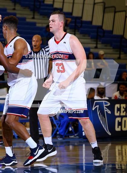 Thumbnail 2 in Durango vs. Maranatha (Rolling Hills Prep State Preview Classic) photogallery.