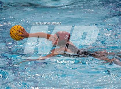 Thumbnail 3 in Agoura vs. Oaks Christian photogallery.