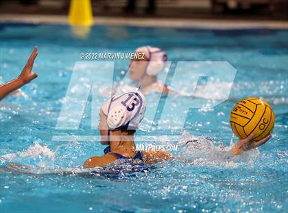 Thumbnail 2 in Agoura vs. Oaks Christian photogallery.