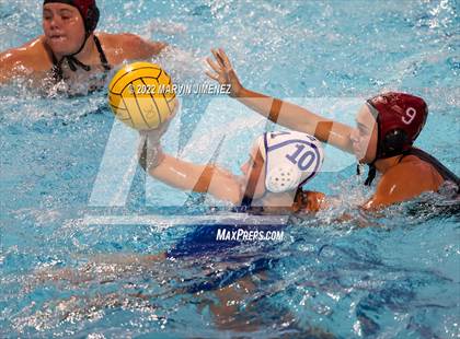 Thumbnail 3 in Agoura vs. Oaks Christian photogallery.