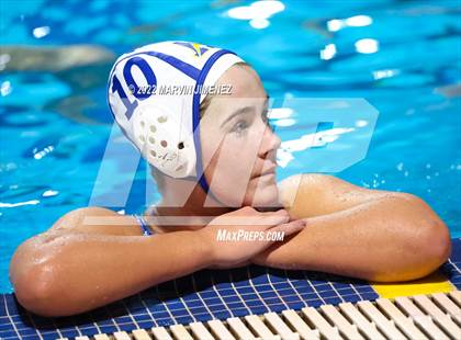 Thumbnail 1 in Agoura vs. Oaks Christian photogallery.