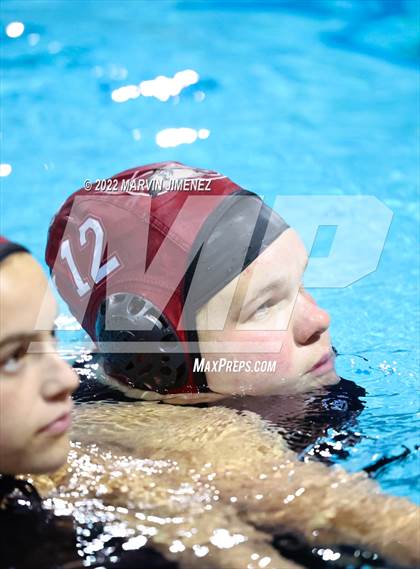 Thumbnail 2 in Agoura vs. Oaks Christian photogallery.
