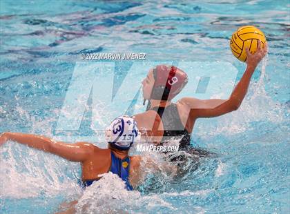 Thumbnail 1 in Agoura vs. Oaks Christian photogallery.
