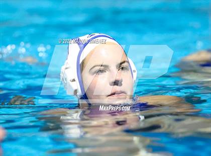 Thumbnail 2 in Agoura vs. Oaks Christian photogallery.