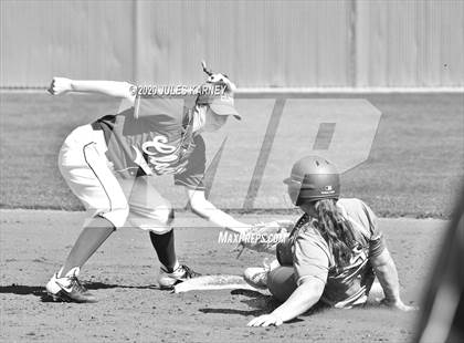 Thumbnail 3 in Clovis vs Damonte Ranch (Kickoff The Season Tournament) photogallery.