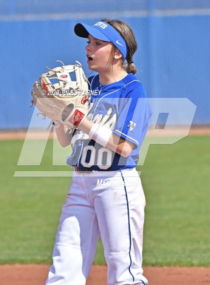 Thumbnail 3 in Clovis vs Damonte Ranch (Kickoff The Season Tournament) photogallery.