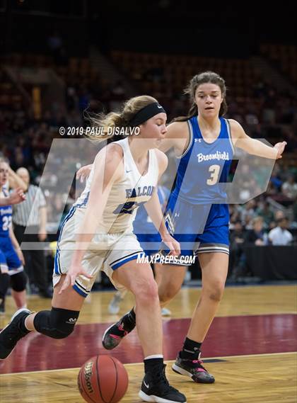 Thumbnail 2 in Broomfield vs. Highlands Ranch (CHSAA 5A Great 8) photogallery.