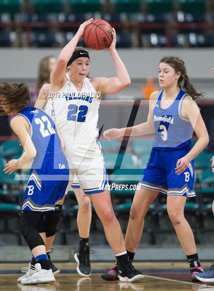 Thumbnail 2 in Broomfield vs. Highlands Ranch (CHSAA 5A Great 8) photogallery.