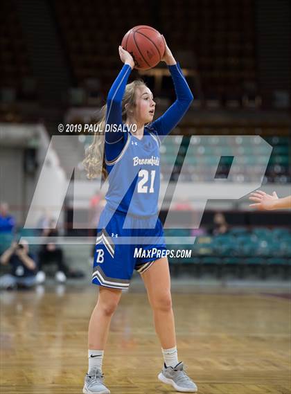 Thumbnail 3 in Broomfield vs. Highlands Ranch (CHSAA 5A Great 8) photogallery.
