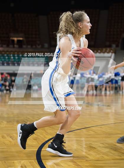 Thumbnail 2 in Broomfield vs. Highlands Ranch (CHSAA 5A Great 8) photogallery.