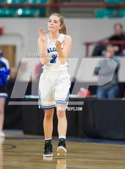 Thumbnail 2 in Broomfield vs. Highlands Ranch (CHSAA 5A Great 8) photogallery.
