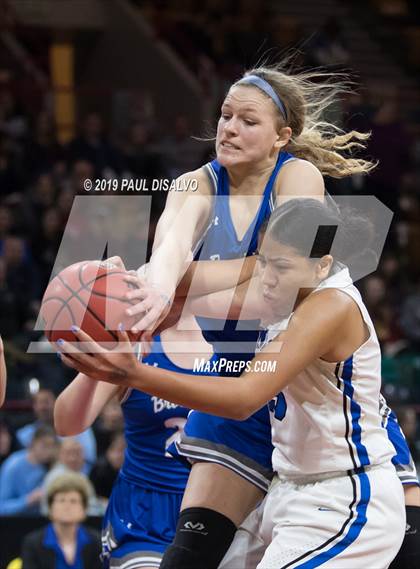 Thumbnail 3 in Broomfield vs. Highlands Ranch (CHSAA 5A Great 8) photogallery.