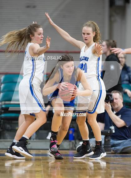 Thumbnail 3 in Broomfield vs. Highlands Ranch (CHSAA 5A Great 8) photogallery.