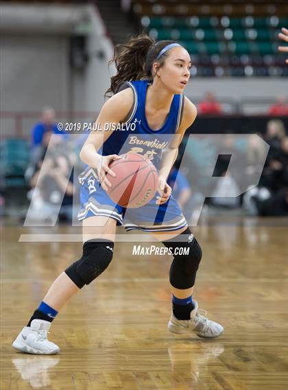 Thumbnail 2 in Broomfield vs. Highlands Ranch (CHSAA 5A Great 8) photogallery.