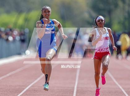 Thumbnail 3 in James Rollerson Memorial Relays (Track) photogallery.