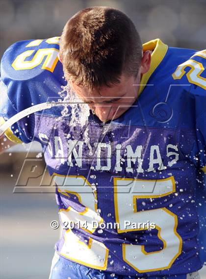 Thumbnail 3 in Rowland @ San Dimas photogallery.