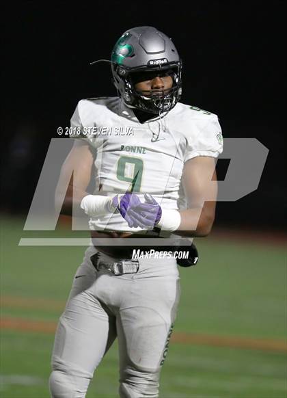 Thumbnail 3 in Narbonne vs. Cathedral Catholic (CIF SoCal Regional D1-AA Playoff) photogallery.