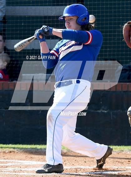 Thumbnail 3 in Red Bank vs East Hamilton photogallery.