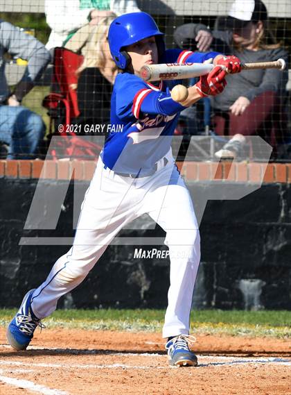 Thumbnail 3 in Red Bank vs East Hamilton photogallery.