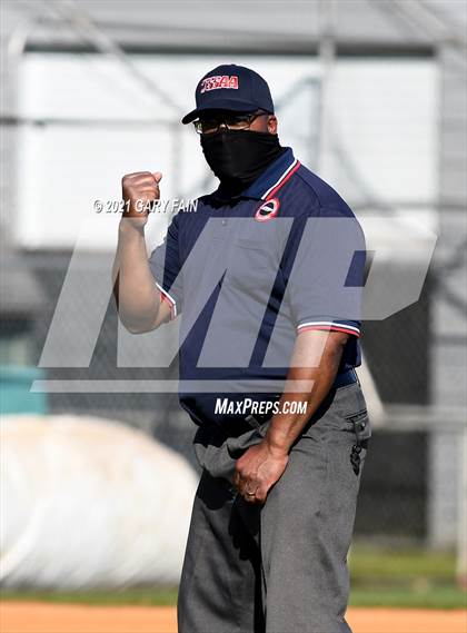 Thumbnail 2 in Red Bank vs East Hamilton photogallery.