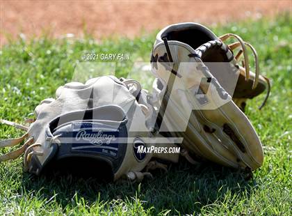 Thumbnail 1 in Red Bank vs East Hamilton photogallery.