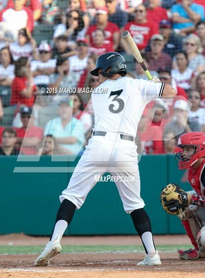 Thumbnail 3 in Pioneer vs Sharyland (UIL 5A Regional Semifinal) photogallery.
