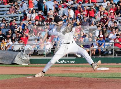 Thumbnail 3 in Pioneer vs Sharyland (UIL 5A Regional Semifinal) photogallery.