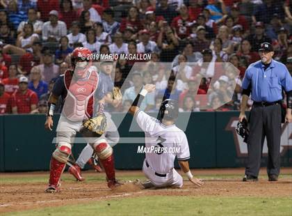 Thumbnail 3 in Pioneer vs Sharyland (UIL 5A Regional Semifinal) photogallery.