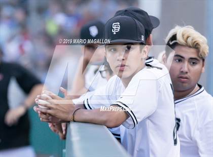 Thumbnail 1 in Pioneer vs Sharyland (UIL 5A Regional Semifinal) photogallery.
