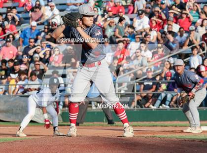 Thumbnail 1 in Pioneer vs Sharyland (UIL 5A Regional Semifinal) photogallery.