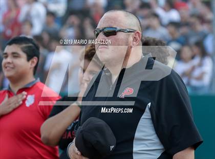Thumbnail 3 in Pioneer vs Sharyland (UIL 5A Regional Semifinal) photogallery.