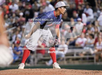 Thumbnail 2 in Pioneer vs Sharyland (UIL 5A Regional Semifinal) photogallery.
