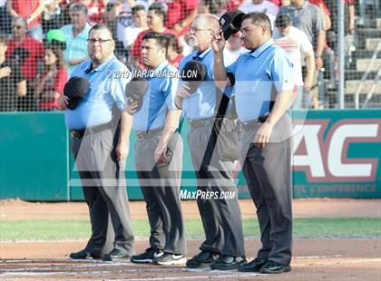 Thumbnail 2 in Pioneer vs Sharyland (UIL 5A Regional Semifinal) photogallery.