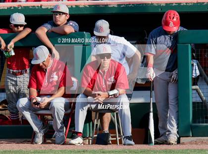 Thumbnail 2 in Pioneer vs Sharyland (UIL 5A Regional Semifinal) photogallery.