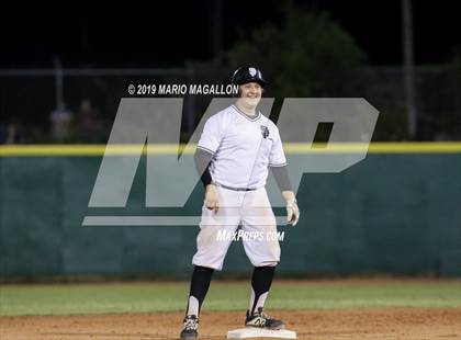 Thumbnail 3 in Pioneer vs Sharyland (UIL 5A Regional Semifinal) photogallery.