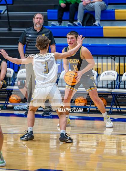 Thumbnail 2 in Harrison vs Salem (Lendel Thomas Classic) photogallery.