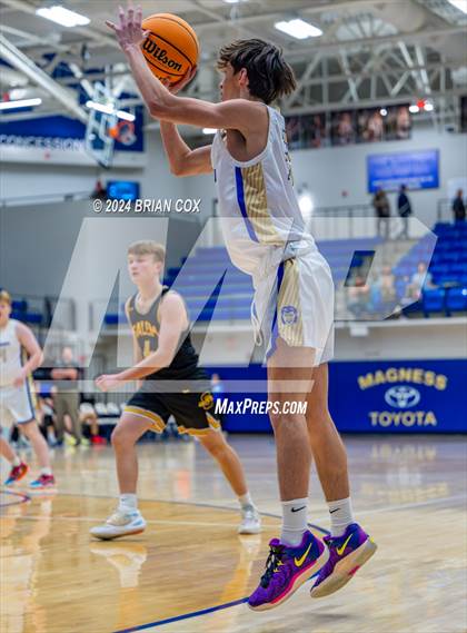 Thumbnail 2 in Harrison vs Salem (Lendel Thomas Classic) photogallery.