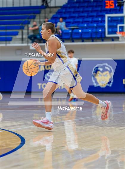 Thumbnail 2 in Harrison vs Salem (Lendel Thomas Classic) photogallery.